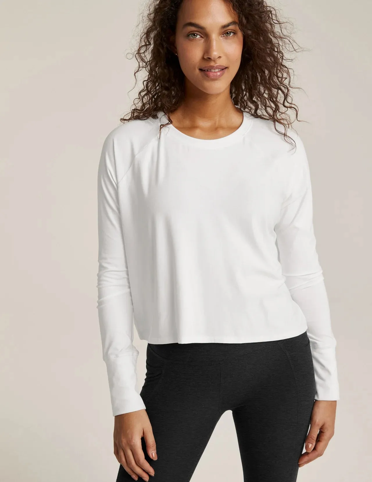 Beyond Yoga Featherweight Daydreamer Pullover - Cloud White
