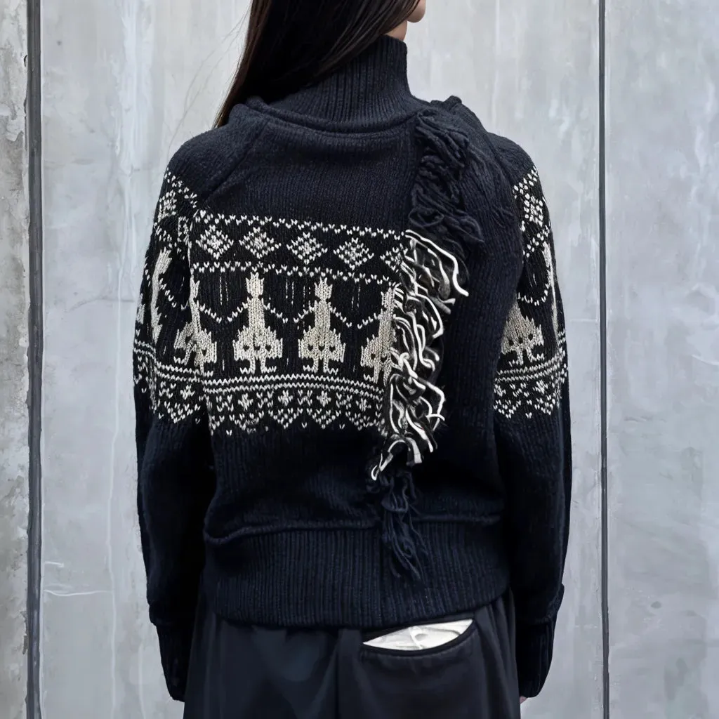 Casual Minimal Goth Holiday Sweater