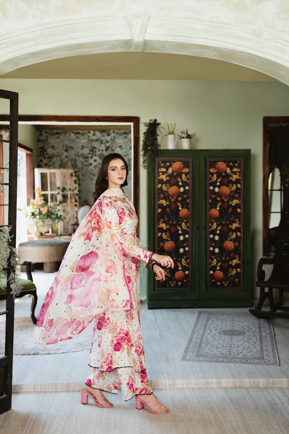 Christa-FT400 Unstitched 3pc (Pink White)