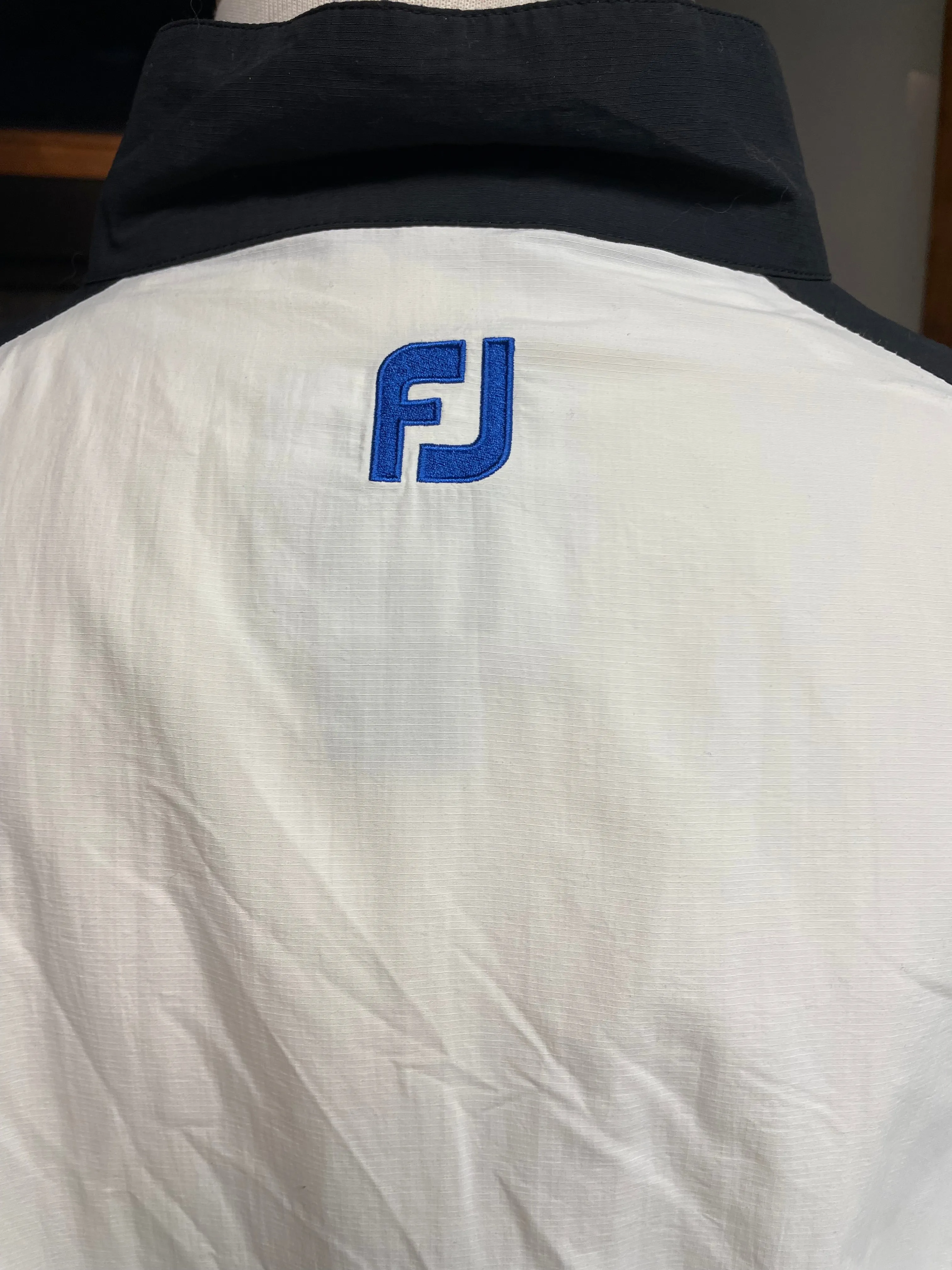 FootJoy Long Sleeve 1/2 Zip Pullover Jacket (L)