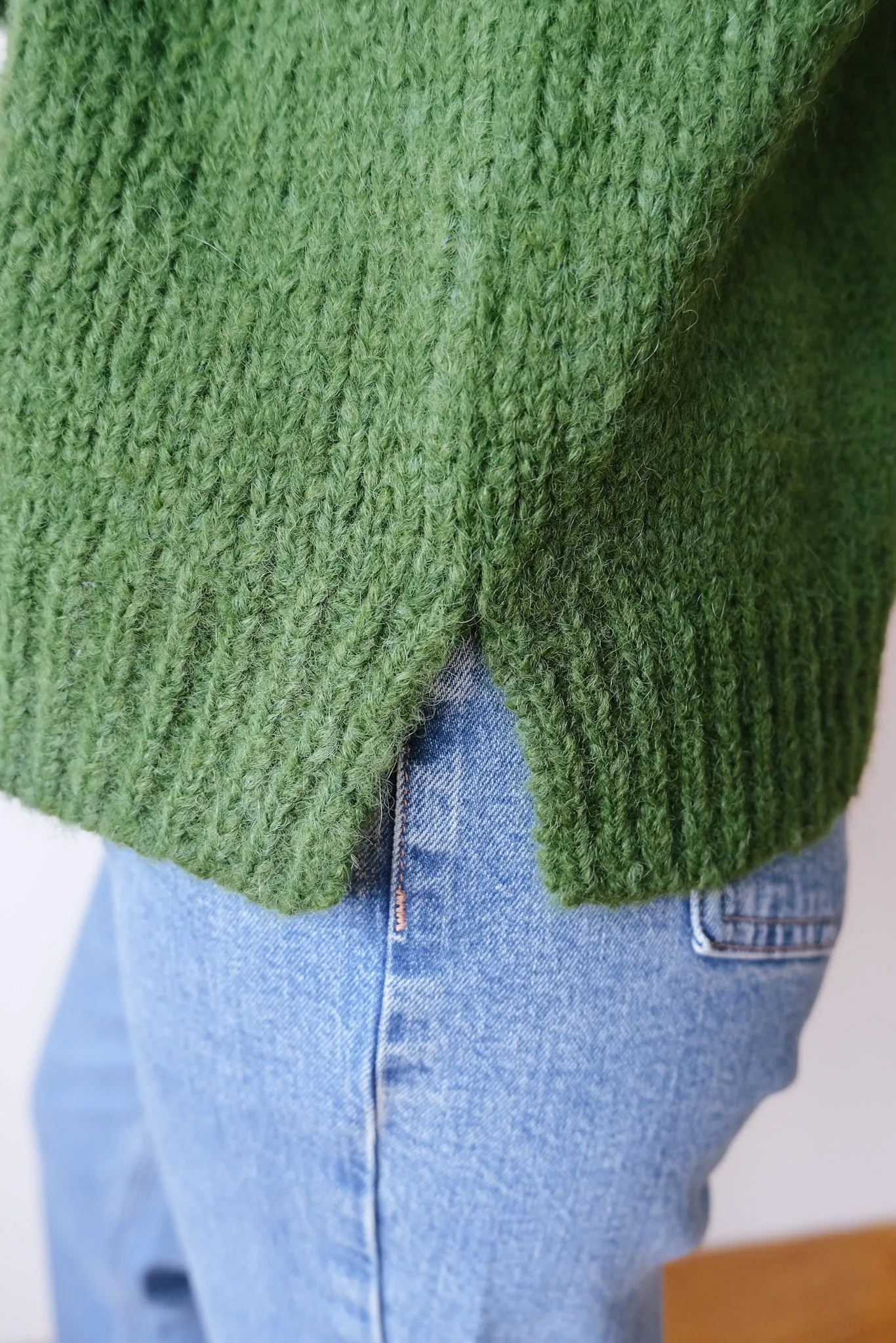 knit sweater - lora - spring green
