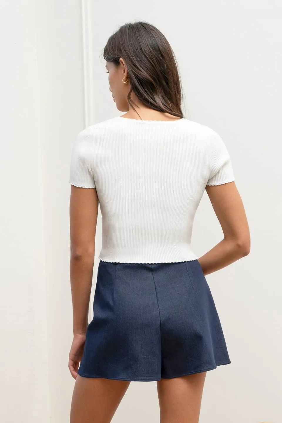 SCALLOP TRIM SHORT SLEEVE SWEATER KNIT TOP